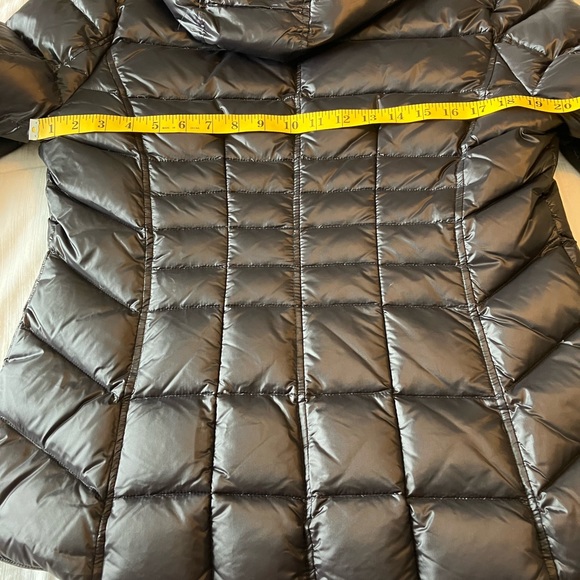 Andrew Marc Hooded Jacket - Picture 15 of 16